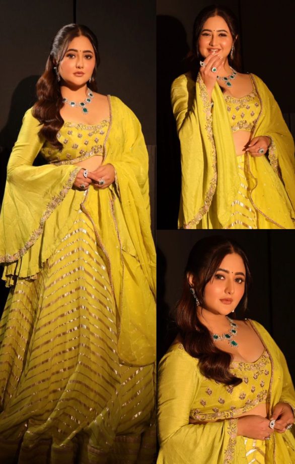 Embrace Your Ethnic Grace With Rashami Desai And Tina Datta's Eid Look In Traditional Outfits 900847