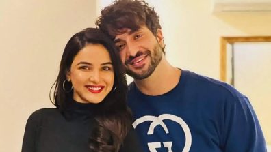 Jasmin Bhasin Beams With Pride As Aly Goni Turns Businessman