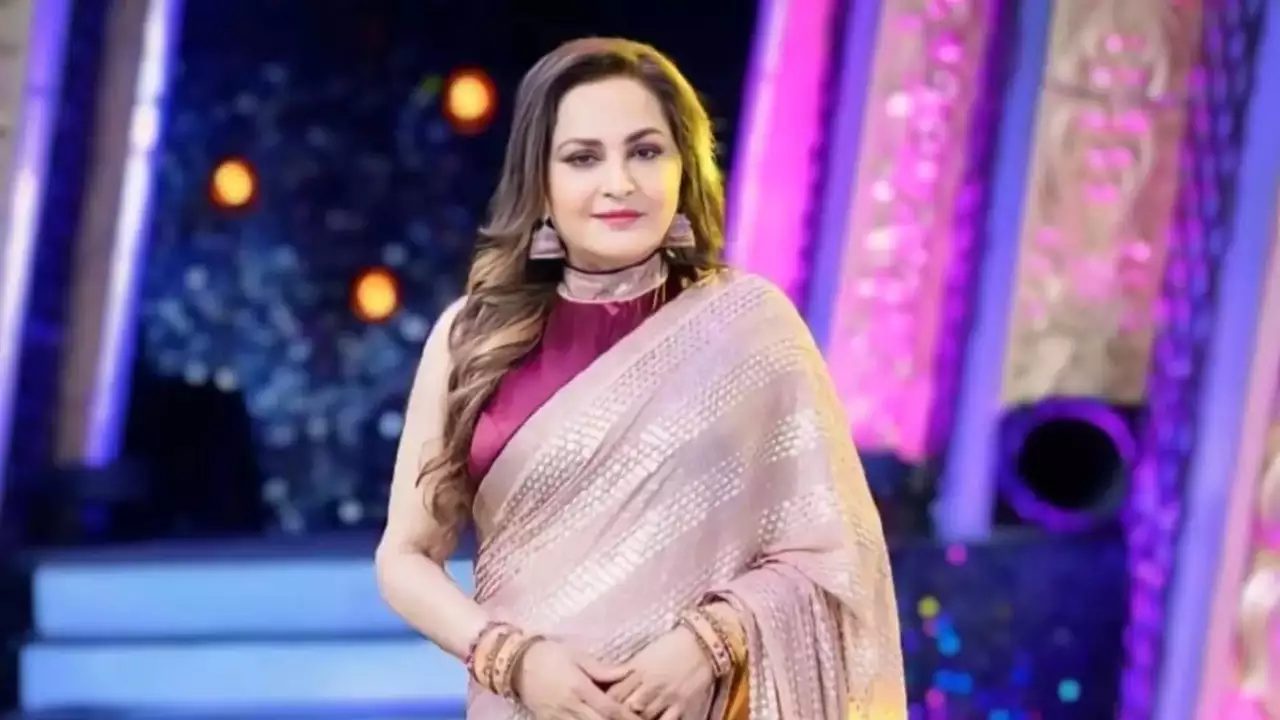 Jaya Prada Deeply Disturbed  By NEET Scandal 902726