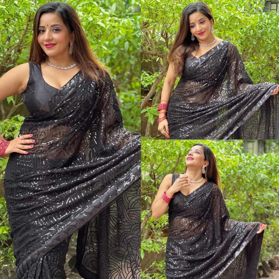 Monalisa Vs. Akshara Singh: Who Stuns In Black Saree Look? 898821