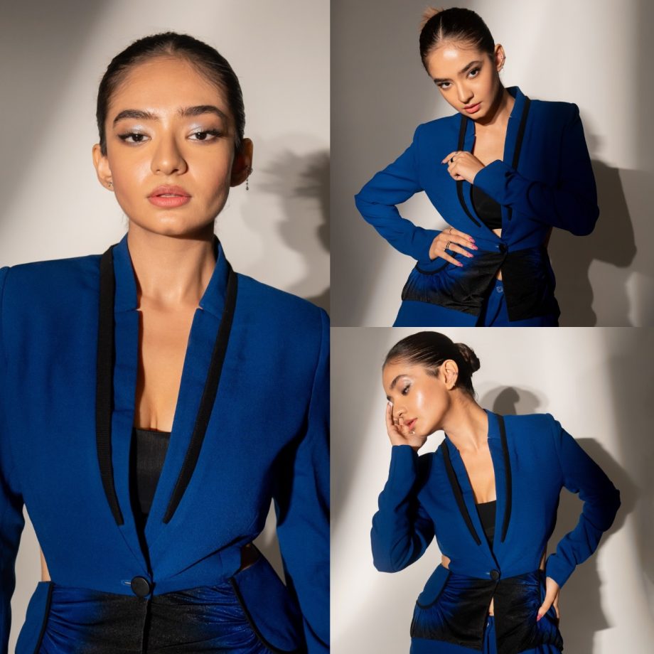 [Photos] Anushka Sen Flaunts Bossy Style In Blue Blazer Set 901504