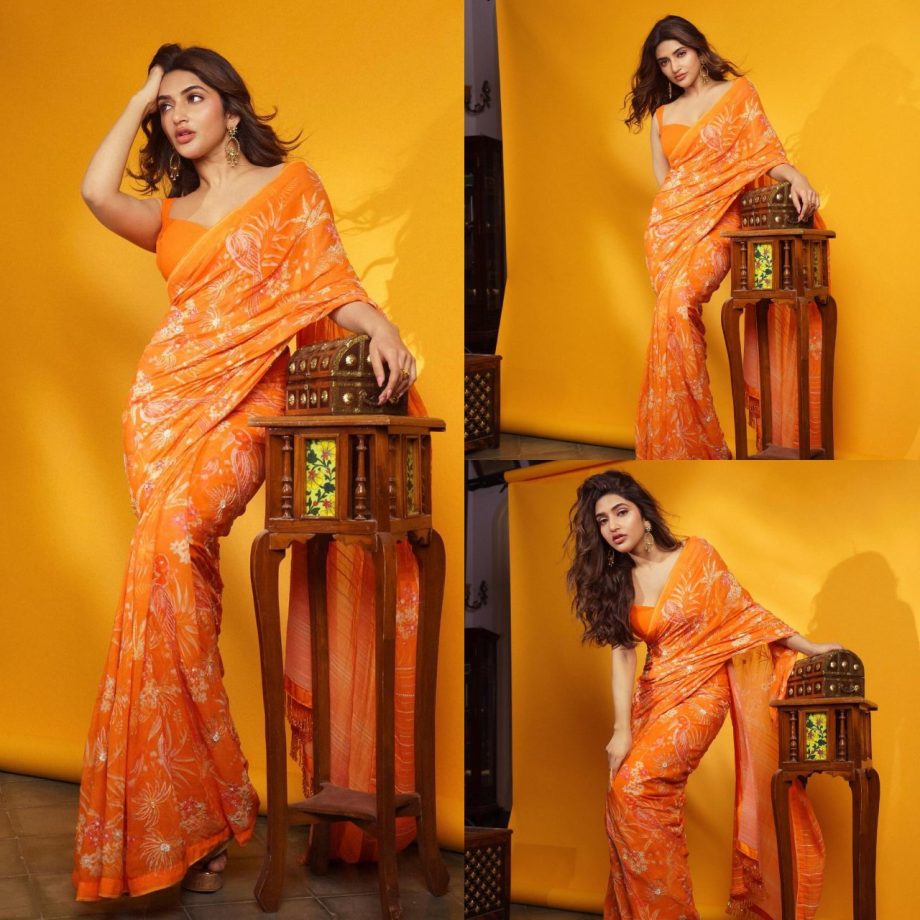 [Photos] Sreeleela Looks Dripping In Tangerine Printed Saree With Modern Blouse Design 900636