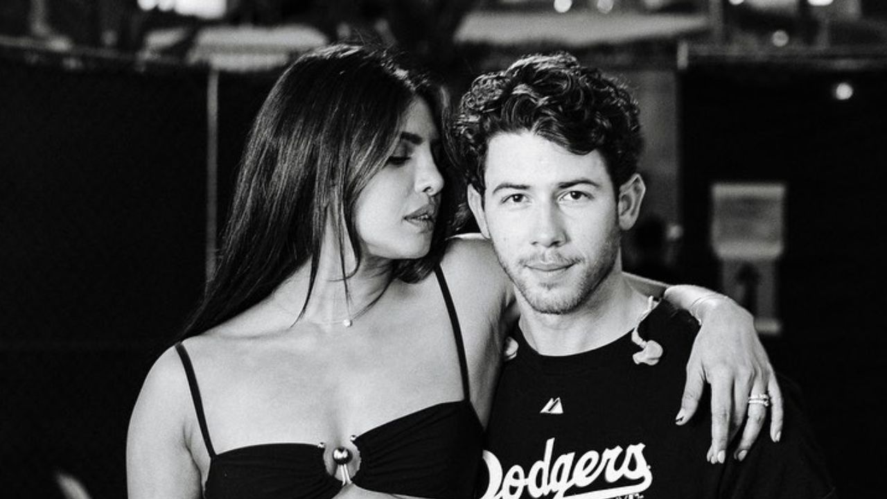 Priyanka Chopra, Nick Jonas And Malti Marie's Heartwarming Reunion, Checkout Photos! 903281