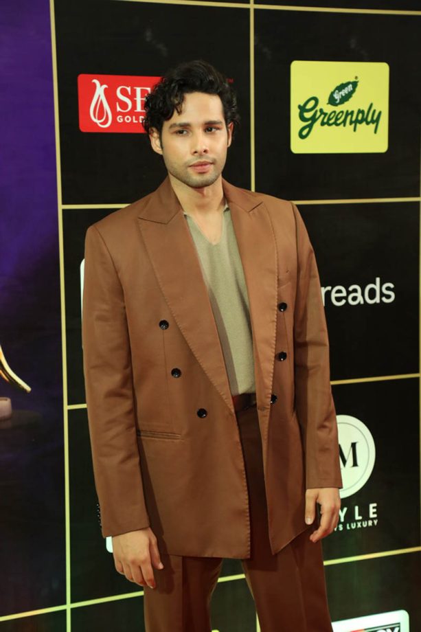 Red Carpet Moments: IWMBuzz Digital Awards Season 6 899029