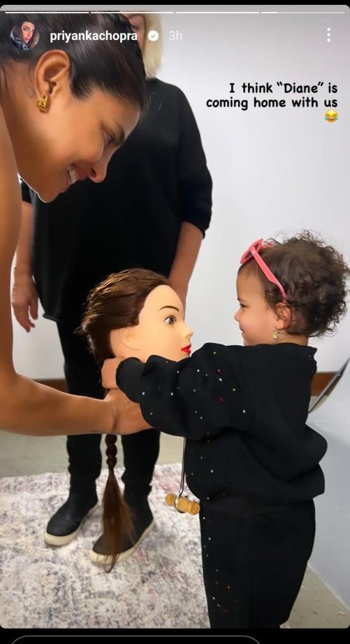 Sailing Knots To Makeup Fun: Priyanka Chopra Share Adorable On-Set Playing Moments Of Malti-Marie 898478