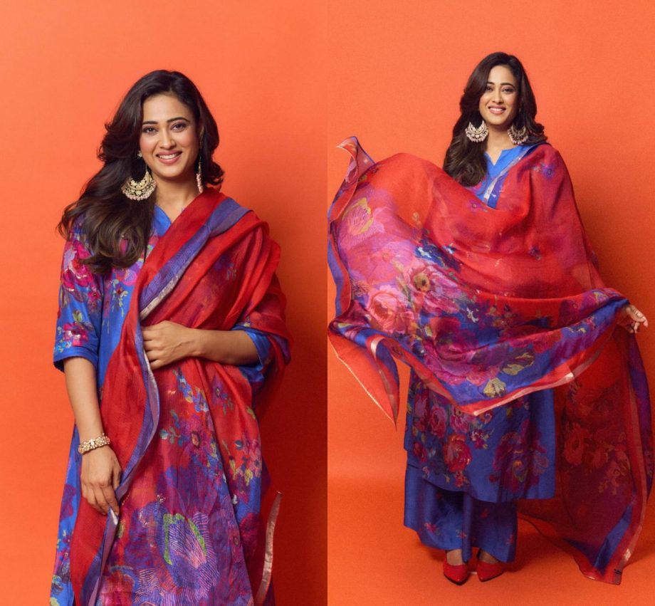 Shweta Tiwari Redefines Grace In Stunning Floral Kurta Set, Checkout Photos! 901424