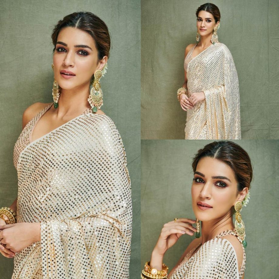 Sonakshi Sinha to Mouni Roy: 6 Bollywood Divas Showcasing Favourite Ivory Sarees Fit Is Perfect For Weddings to Festivals 903199