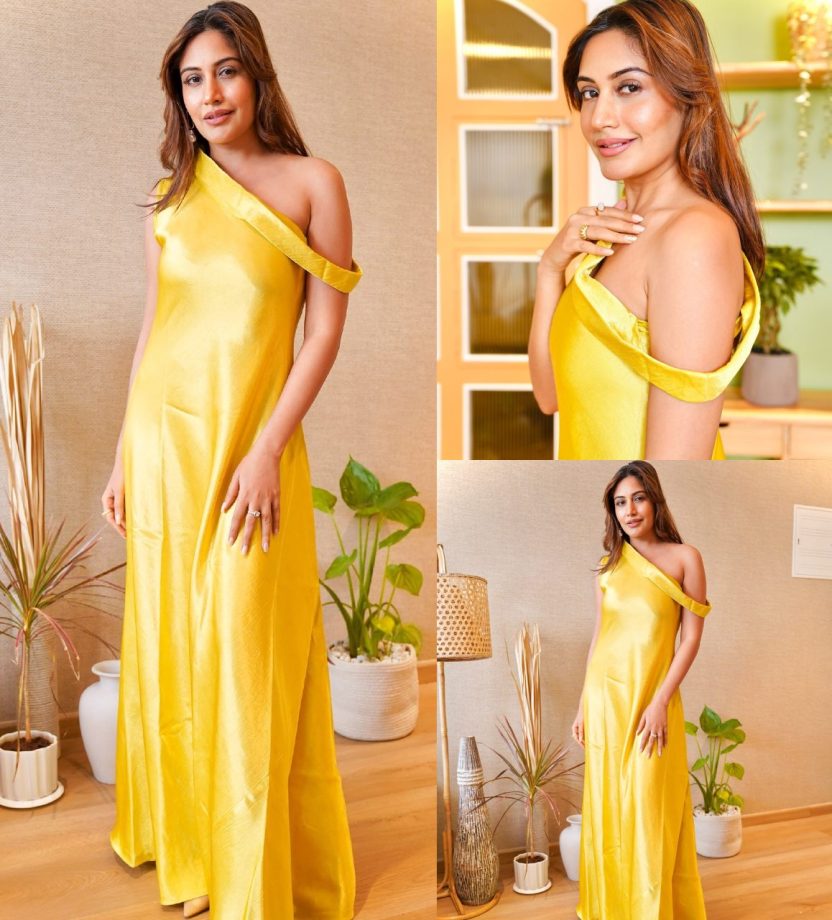 Surbhi Chandna Looks Stunning In Golden Dusk Dress, Perfect Pick For Your Date Look 898301
