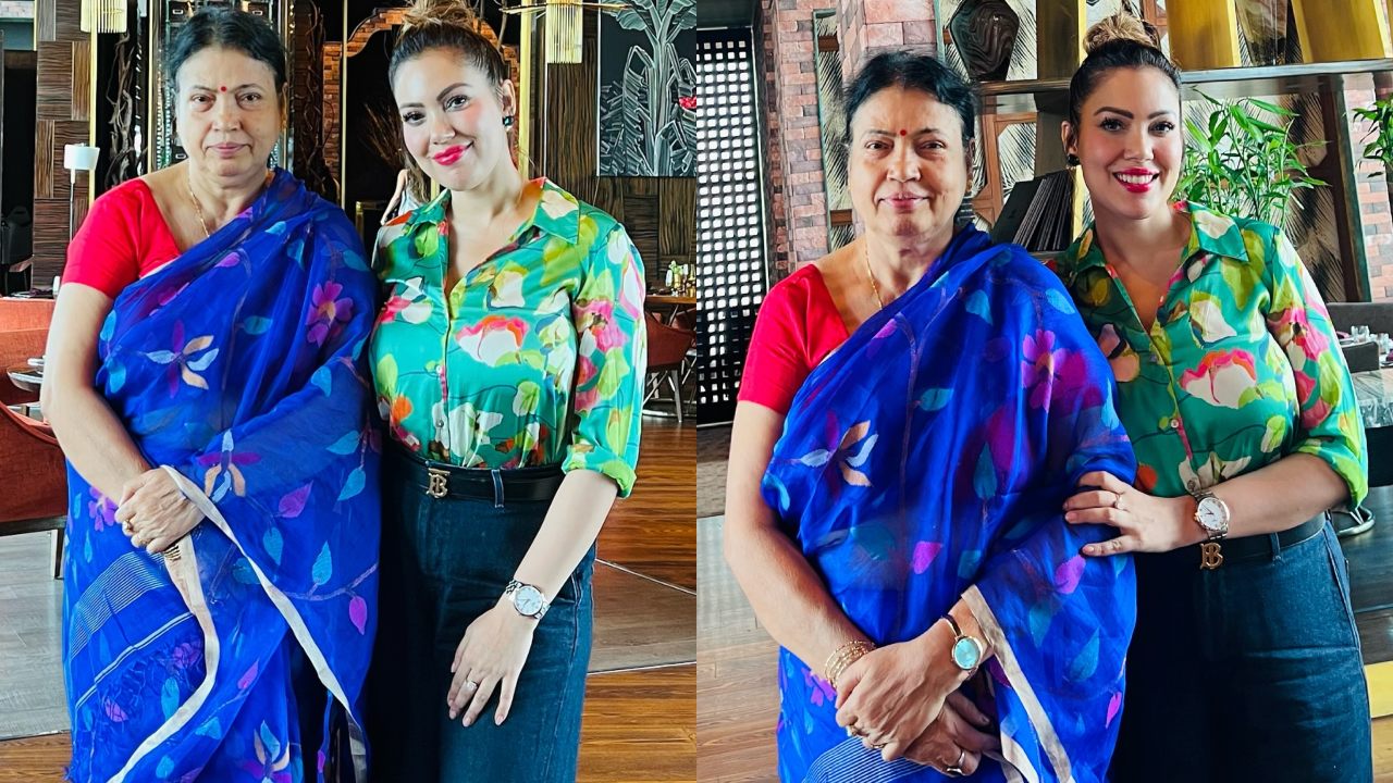 Taarak Mehta Fame Munmun Dutta Calls Her Mother A Blessing, Enjoys Quality Time On Lunch Date 901501