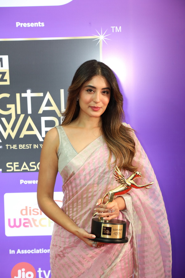 Winning Moments: IWMBuzz Digital Awards Season 6 899136