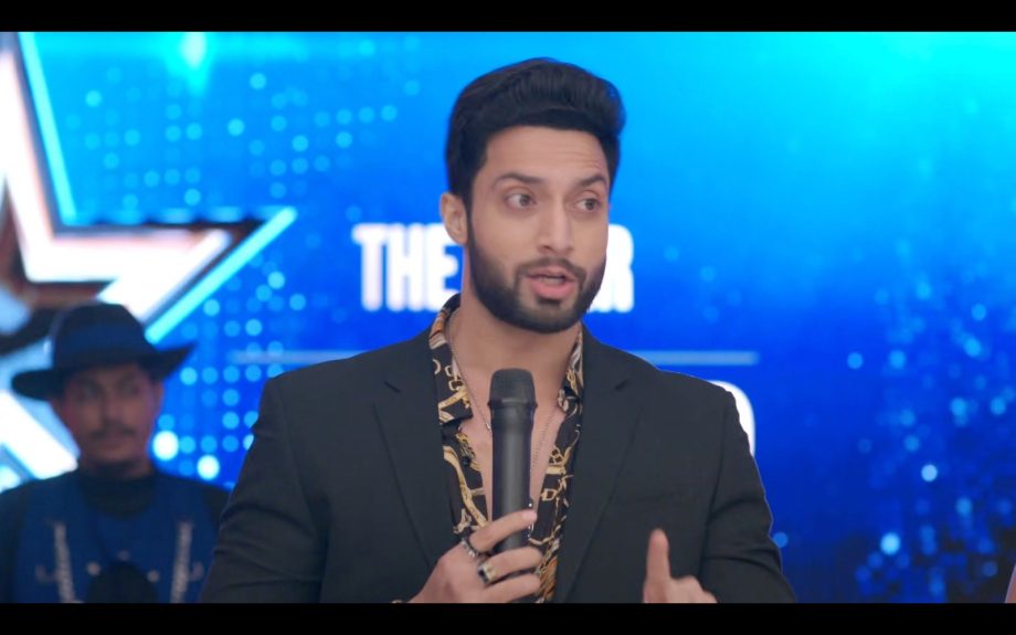 Jhanak Written Update 29th July: Jhanak Performs Dance On Stage, Aditya ...