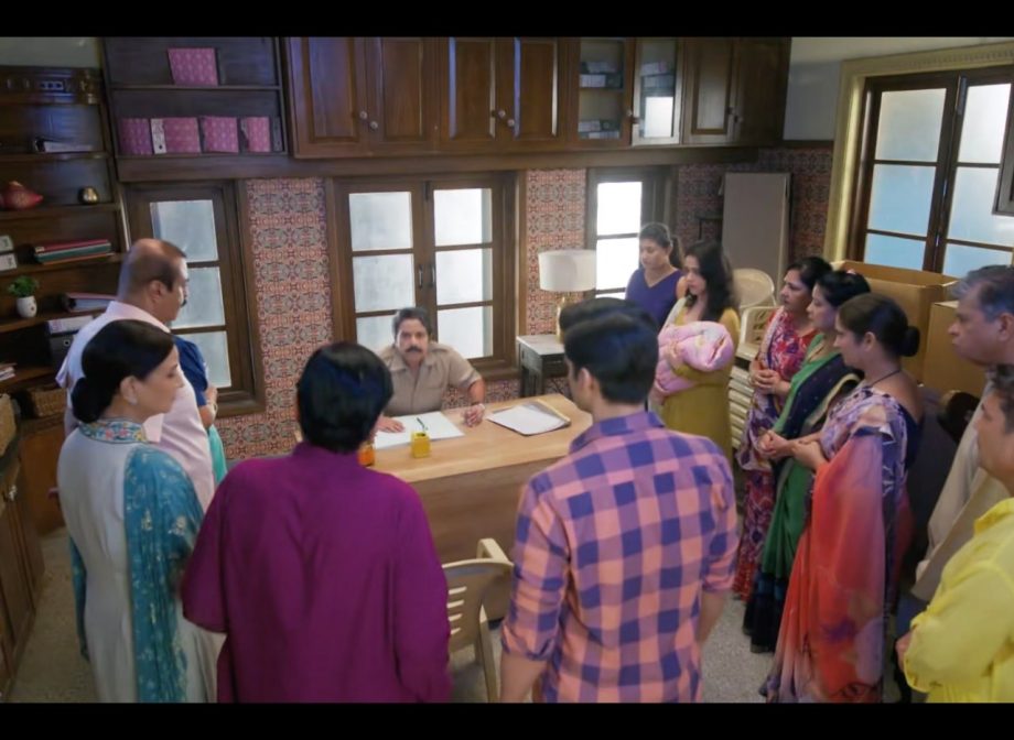 Anupamaa Written Update 20th July: Anupama Takes A Stand For Ashram Members, While Anuj Keeps Himself Busy By Joining Satsang 907934