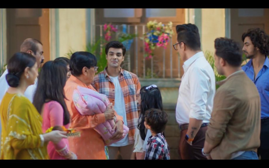 Anupamaa Written Update July 21: Anuj Feels Restless After Remembering Anupama, Leela And Family To Visit Temple 908150