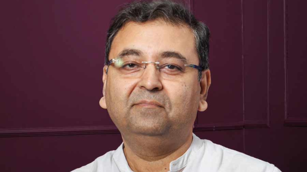 Director Indrasis Acharya Returns to Corporate Job Due to Financial Security Concerns 910422