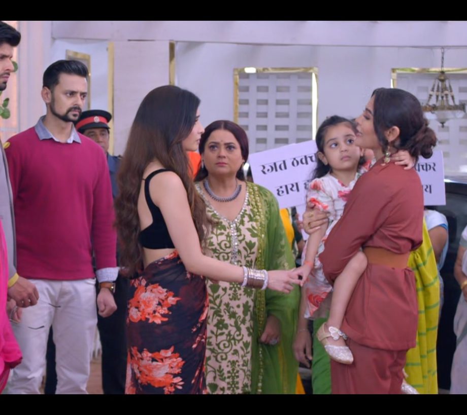 Ghum Hai Kisikey Pyaar Meiin Written Update 17th July: Rajat Gets A Tag Of 'Bad Father,' Ashika Thanks Savi For Getting Saisha's Custody Back 907319