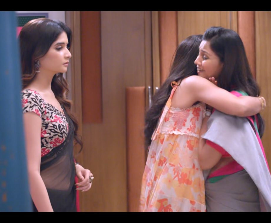 Ghum Hai Kisikey Pyaar Meiin Written Update, 6 July: Savi Agrees To Marry Shashank, Lucky Helps To Meet Saisha And Savi 905371