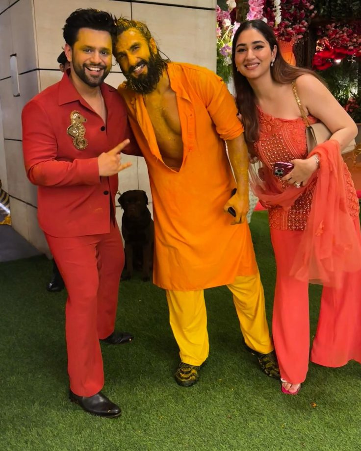 ”Har party har mehfil ki raunak aur sabki jaan”, Powerhouse Ranveer Singh gets special love from Rahul Vaidya; we wonder, Is it even a party if Ranveer isn’t there? FOMO is real 906132
