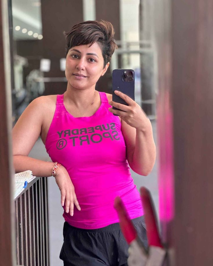 Hina Khan reveals the 'scars on her body' while sporting a smile showcasing strength 905301