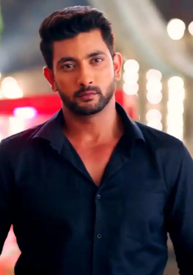 Hotness Overloaded: 'Bearded' Stylish Actors In TV 908071