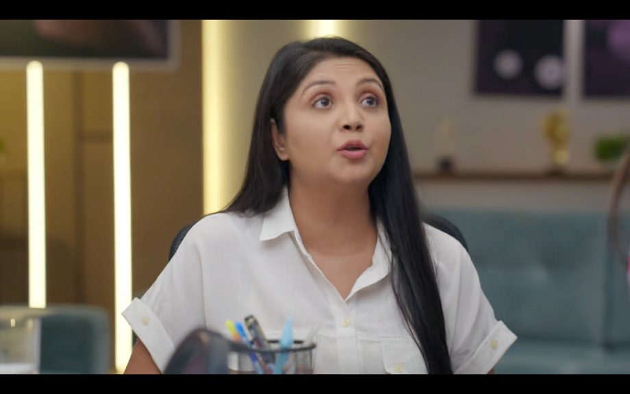 Jhanak Written Update 13 July: Jhanak Gets A Job In Mumbai, Aniruddha Worries About Her 906605