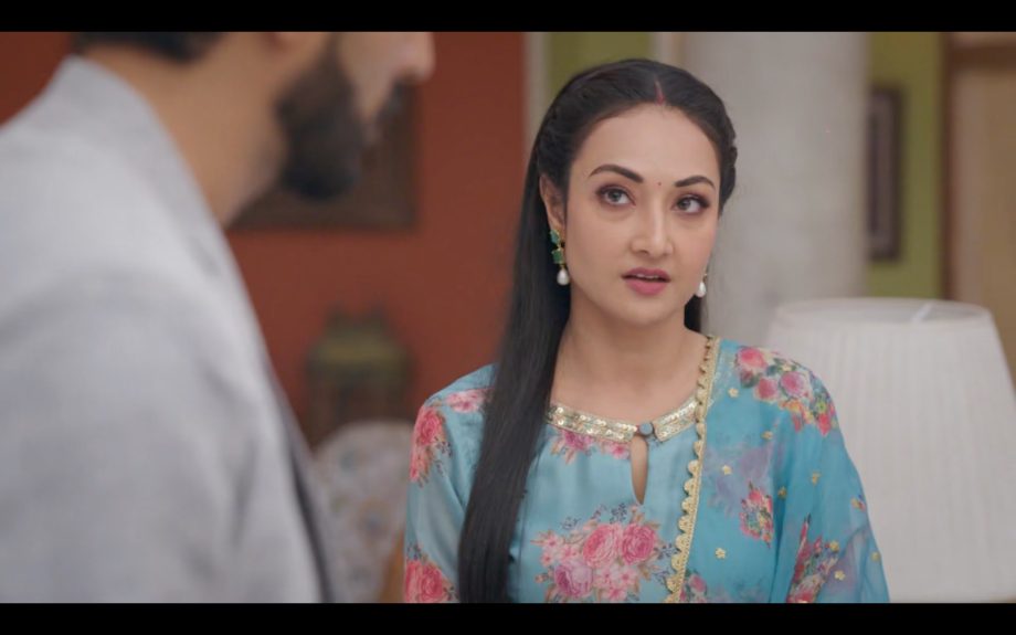Jhanak Written Update 13 July: Jhanak Gets A Job In Mumbai, Aniruddha Worries About Her 906612