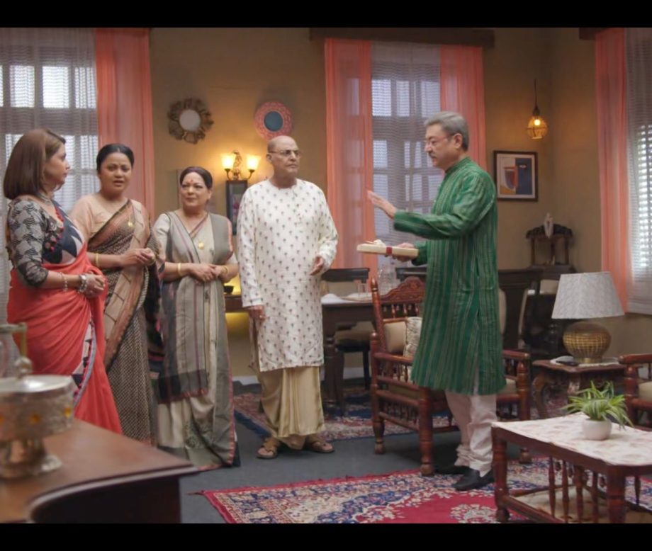Jhanak Written Update 15 July: In this episode, Mrinalini Boldly Confronts Chhoton's Parents About His Affair, And Jhanak Faces Humiliation At The Workplace 906885
