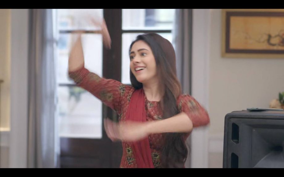Jhanak Written Update 16th July: Jhanak Impresses Guru Ji With Her Dance Performance, Chhoton Confesses His Love 907030