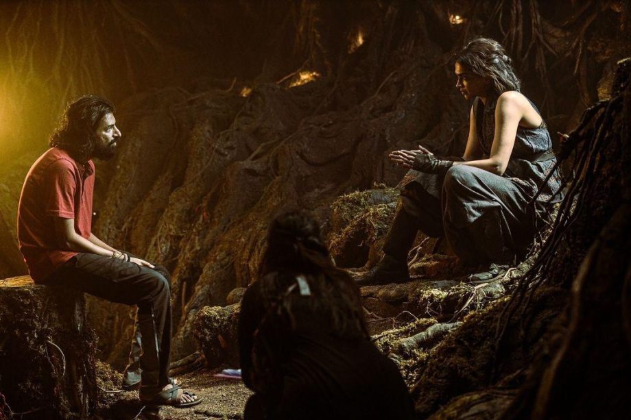 Kalki 2898 AD makers share unseen BTS image of Deepika Padukone and director Nag Ashwin from the sets; making of ‘soul of the film’ SUM-80 907081