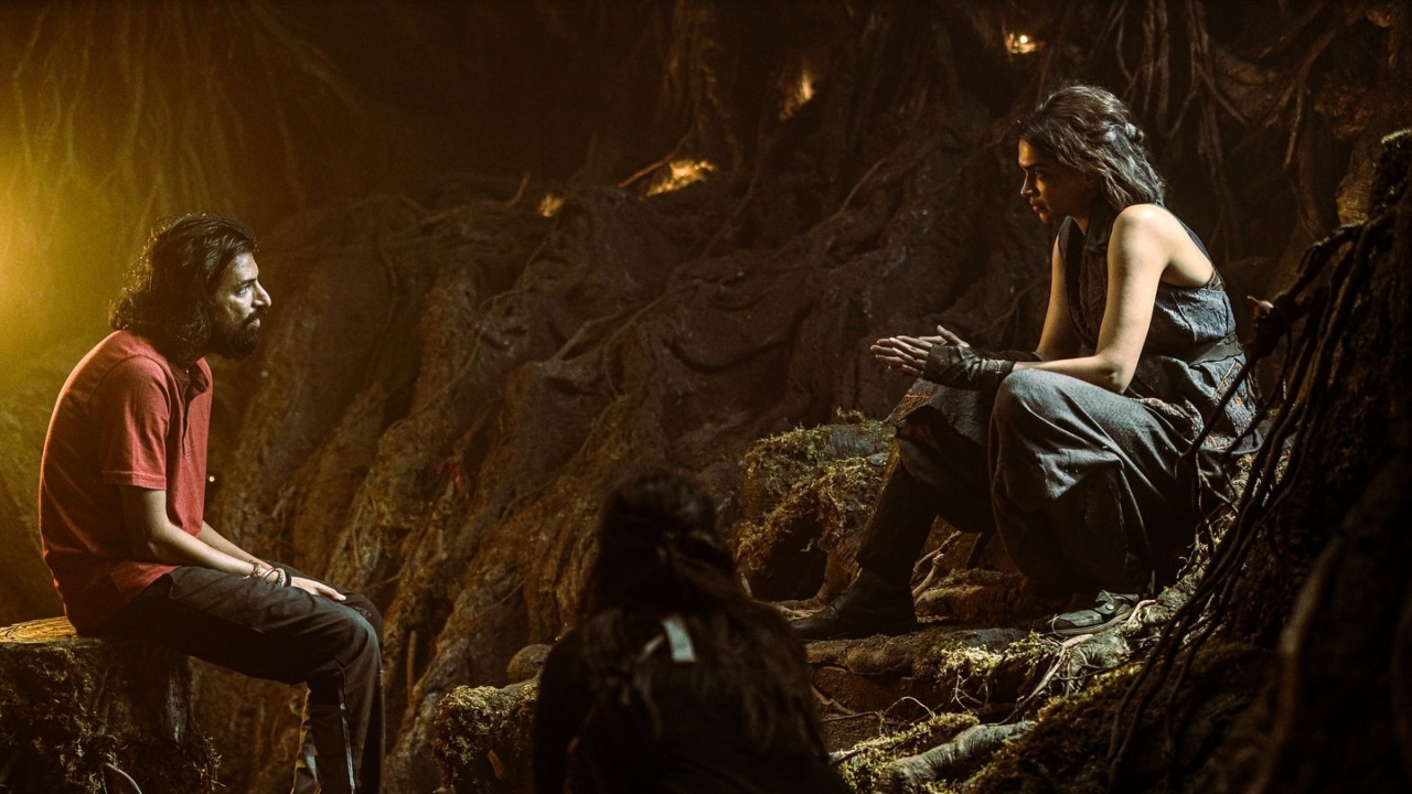 Kalki 2898 AD makers share unseen BTS image of Deepika Padukone and director Nag Ashwin from the sets; making of ‘soul of the film’ SUM-80 907077