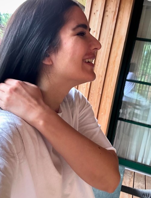 Katrina Kaif 'pauses for a moment' surrounding herself with 'incredible peace & calm'; here's why 909113