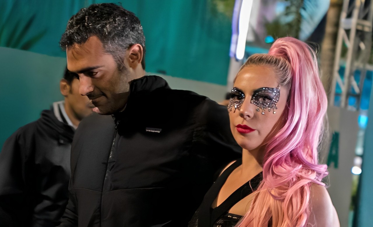 Lady Gaga announces engagement to longtime boyfriend, Michael Polansky 909708