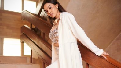 Meet Fame Ashi Singh Looks Glamorous In White Jacket Set With Sequin Bralette, See Photos!