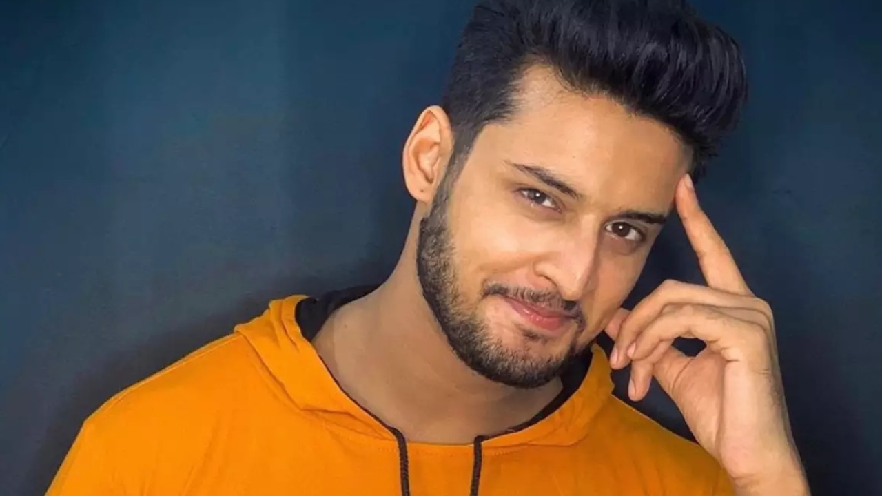 Mera Balam Thanedaar: Side Actor Compares Shagun Pandey With Salman & Shahrukh Says, "Ache Insaan Hai" 908562