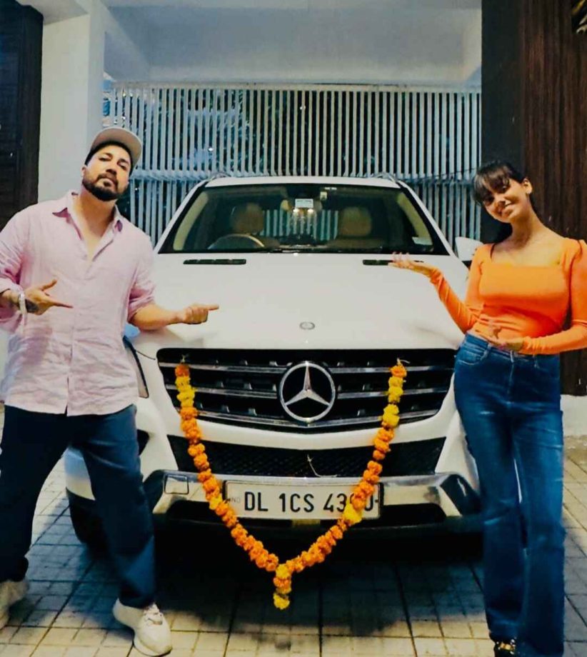 Mika Singh gifts a luxury car worth Rs 1.35 cr to his lead singer, Nikki Singh 909187