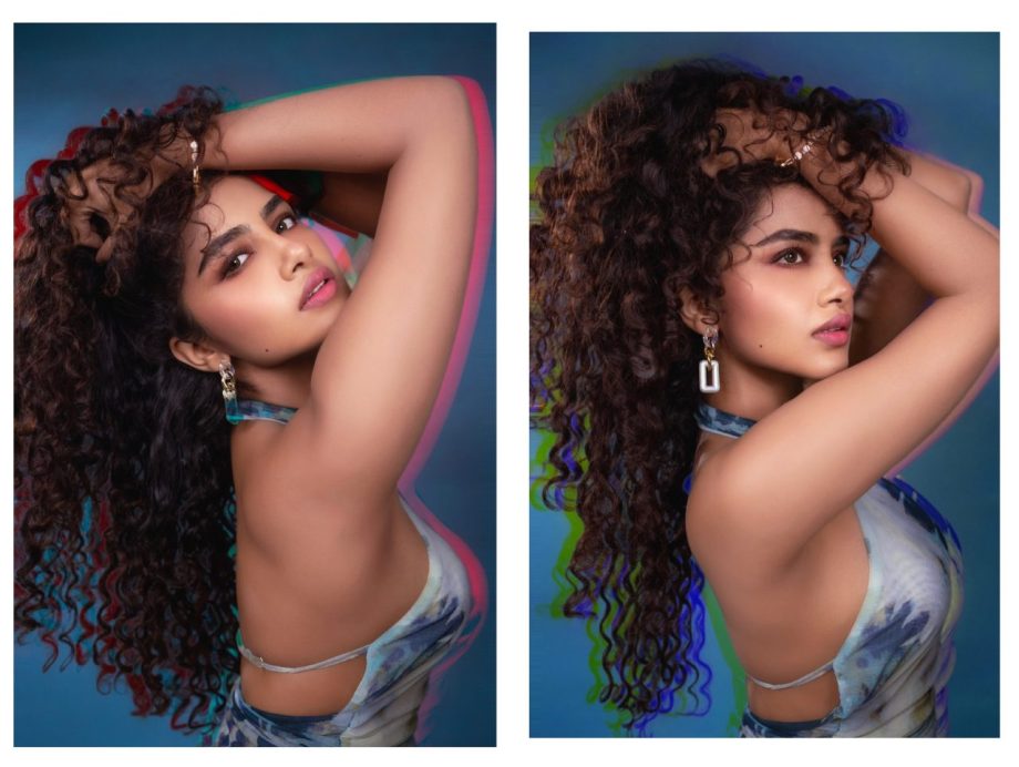 [Photos] Anupama Parameswaran Looks Absolutely Stunning In Bodycon Dress With Open Curly Hairstyle 909556