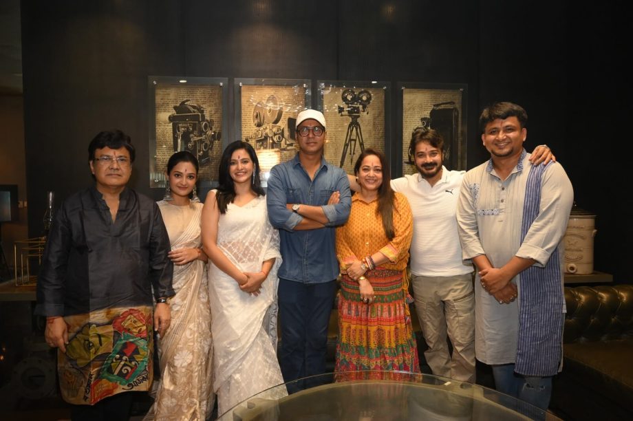 Prosenjit Chatterjee and Anirban Bhattacharya Team Up for SVF's Latest Venture 907376