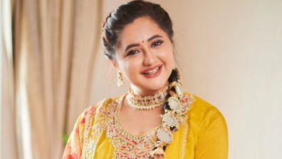 Rashami Desai Stuns in Her Punjabi Suit