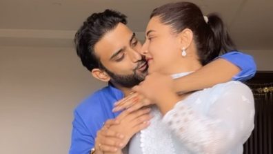 Rashami Desai’s Romantic Dance With Someone Special Is No Miss, Watch Here