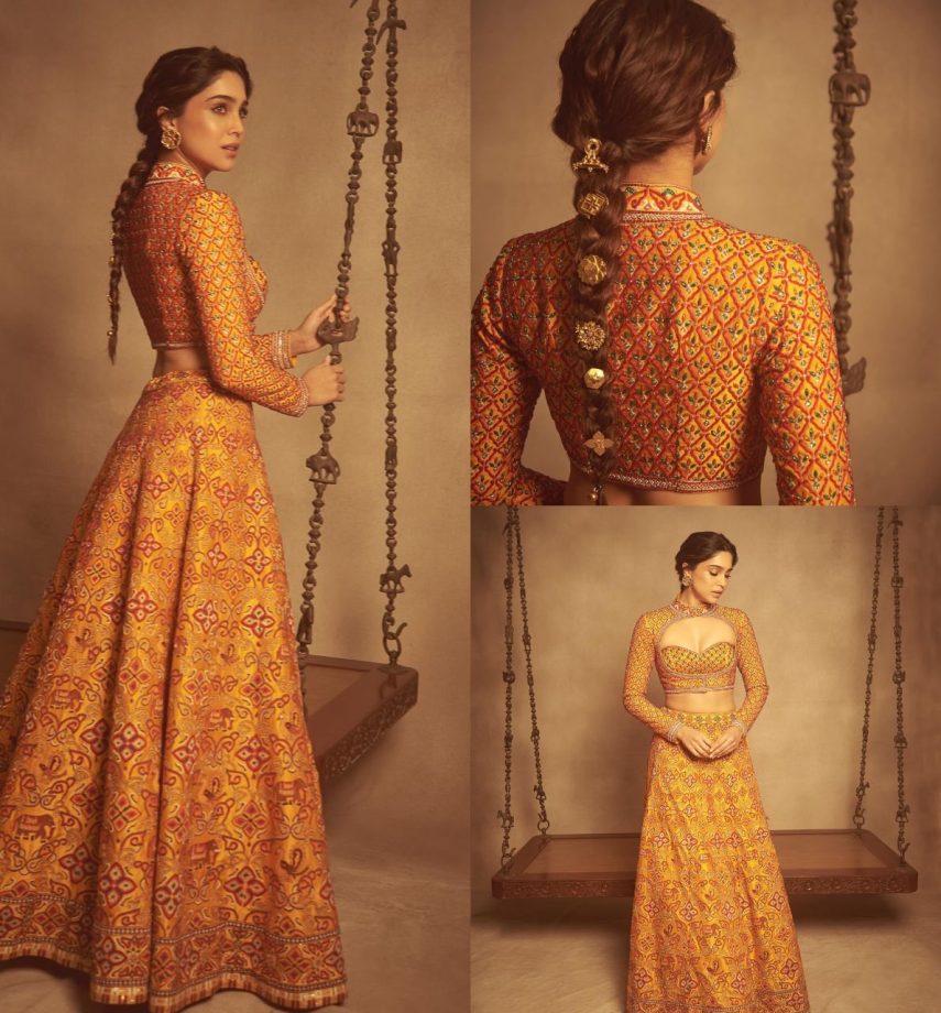Rashmika Mandanna To Kriti Sanon: 6 Bollywood Celebrities Approved Braid Hairstyles To Slay In Lehenga 906683