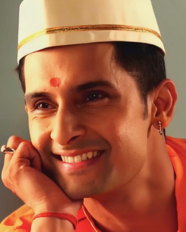 Ravi Dubey Drops A Cute Picture From His Hit Show Jamai Raja; Rithvik Dhanjani's Epic Reply About 'Salary' Wins Hearts 906015
