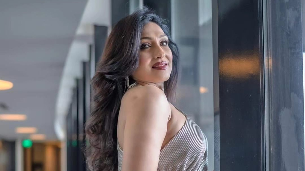 Rituparna Sengupta to Organize Grand Durga Puja in Mumbai 907790