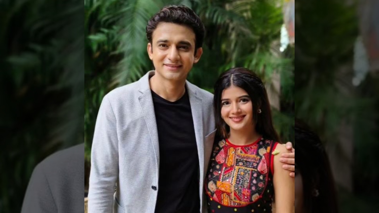 Yeh Rishta Kya Kehlata Hai: Samridhii Shukla Poses With Romiit Raaj, Fans Call Them 'Best Bhabhi-Devar' 909759