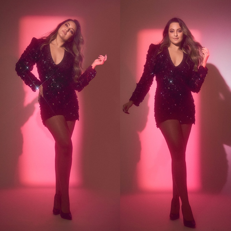Zaheer Iqbal Feels The Heat As Wife Sonakshi Sinha Screams Attention In Sequin Dress, See Photos! 908220