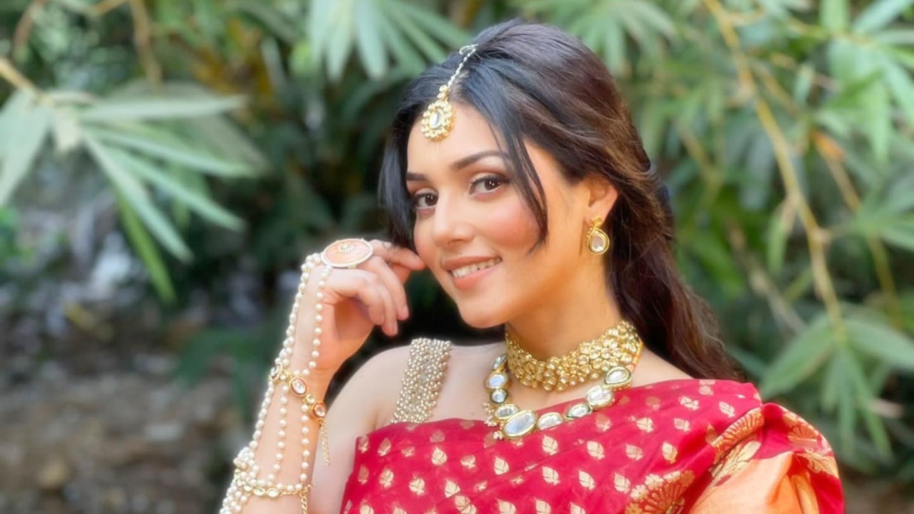 Radhakrishn Fame Mallika Singh Turns Radha As Janmashtami Arrives, Fans React 914894