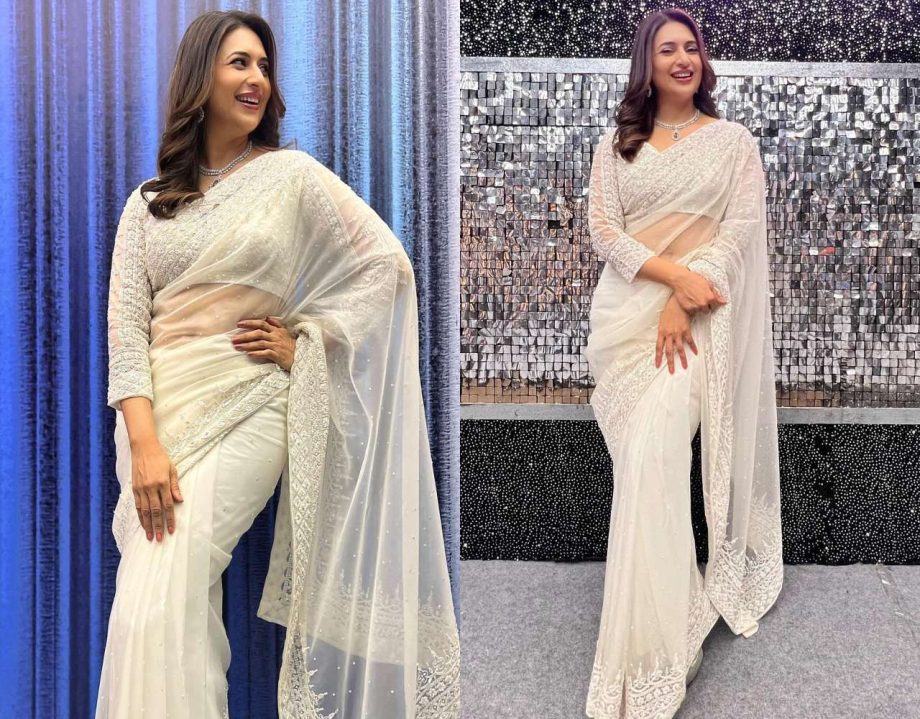 5 Beautiful Blouse Designs Inspired by Divyanka Tripathi For Wedding Functions 911828