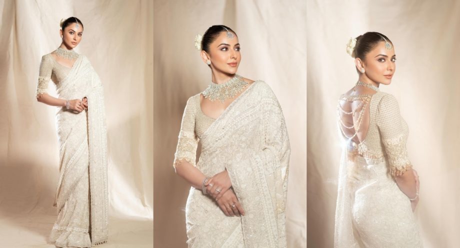 5 Bold And Beautiful Blouse Designs Inspired By Rakul Preet Singh For Stylish Sarees Look 912828