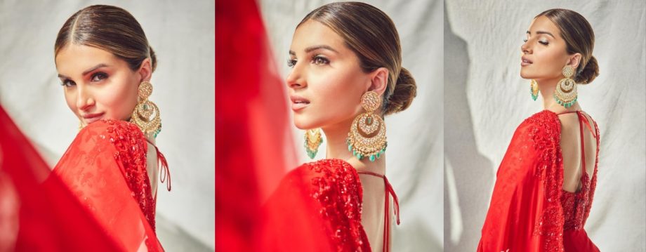 5 Bold Blouse Design Inspired By Bollywood Diva Tara Sutaria To Bookmark For Upcoming Events 911846