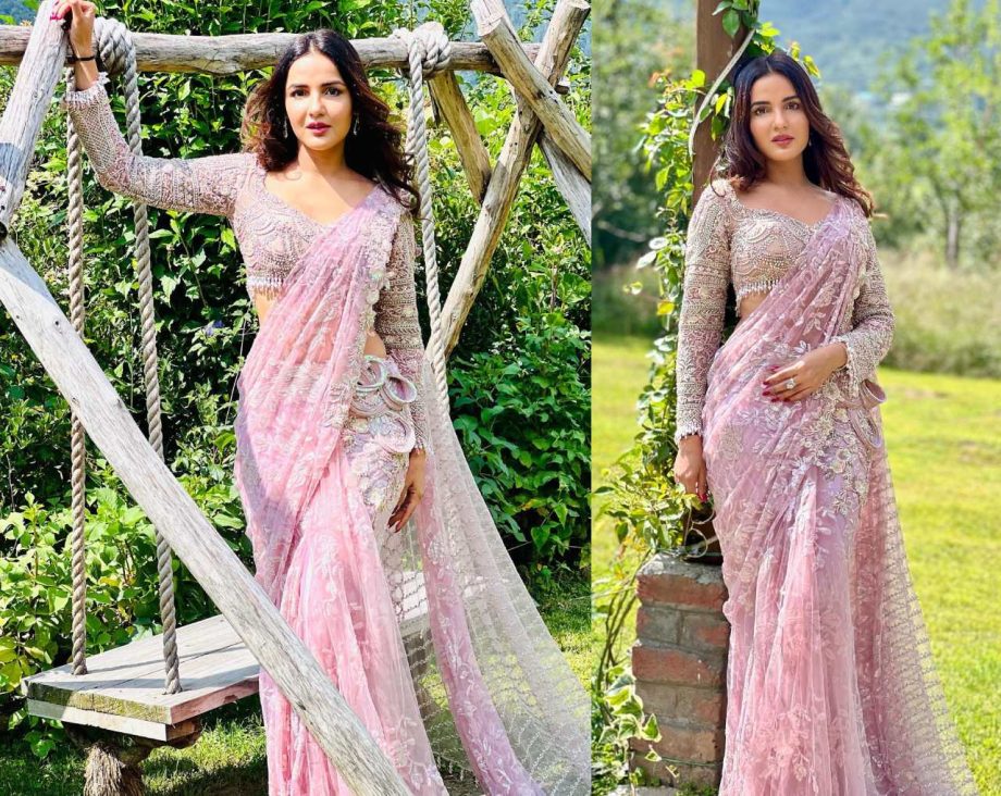 5 Bold Blouse Designs Inspired By Jasmin Bhasin Perfect For Upcoming Wedding Functions 912036