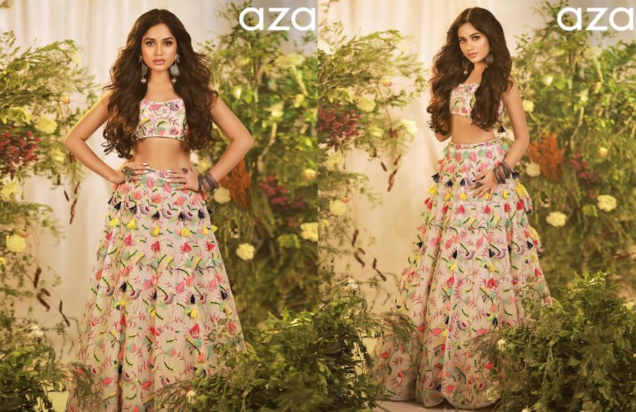 5 Bold Designer Blouses Inspired By Jannat Zubair To Pair With Lehenga 913136