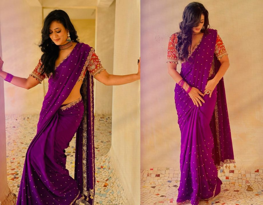 5 Shweta Tiwari's Go-to Saree Blouse Designs To Elevate Your Ethnicity 913179